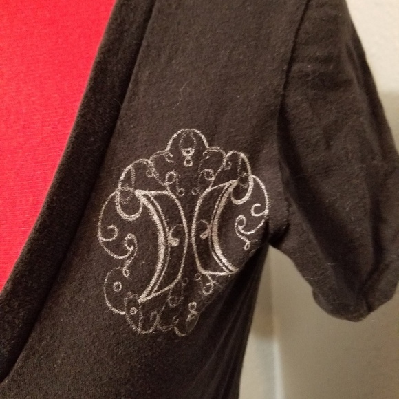 Hurley v neck - Picture 4 of 5